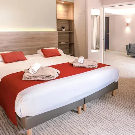 & Vitalparc, The Originals Collection Hotel 4*