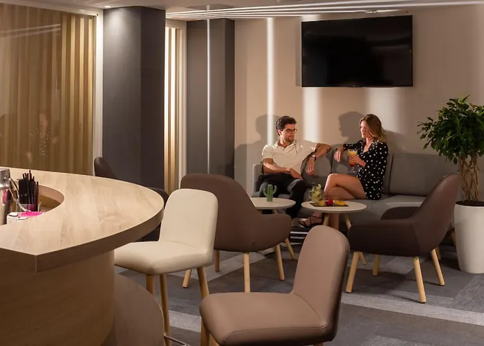 & Vitalparc, The Originals Collection Hotel 4*