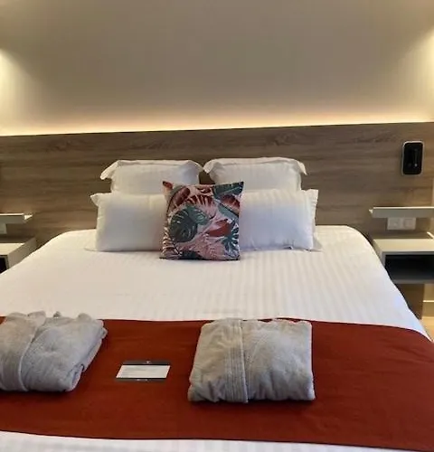 & Vitalparc, The Originals Collection Hotel 4*